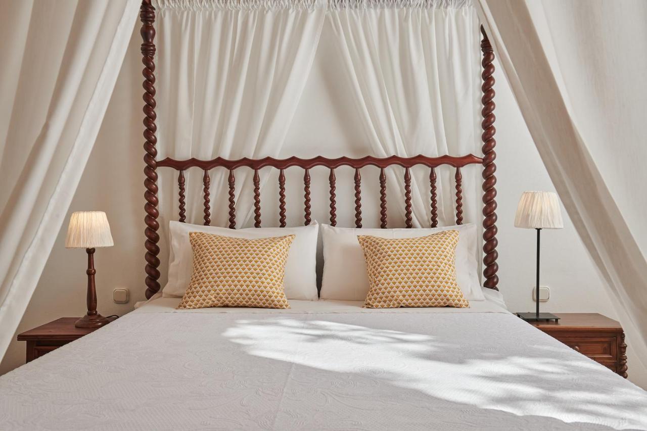 อโกรตูริสเม เปโรลา - สำหรับผู้ใหญ่เท่านั้น Guest House ยูคมายอร์ ภายนอก รูปภาพ