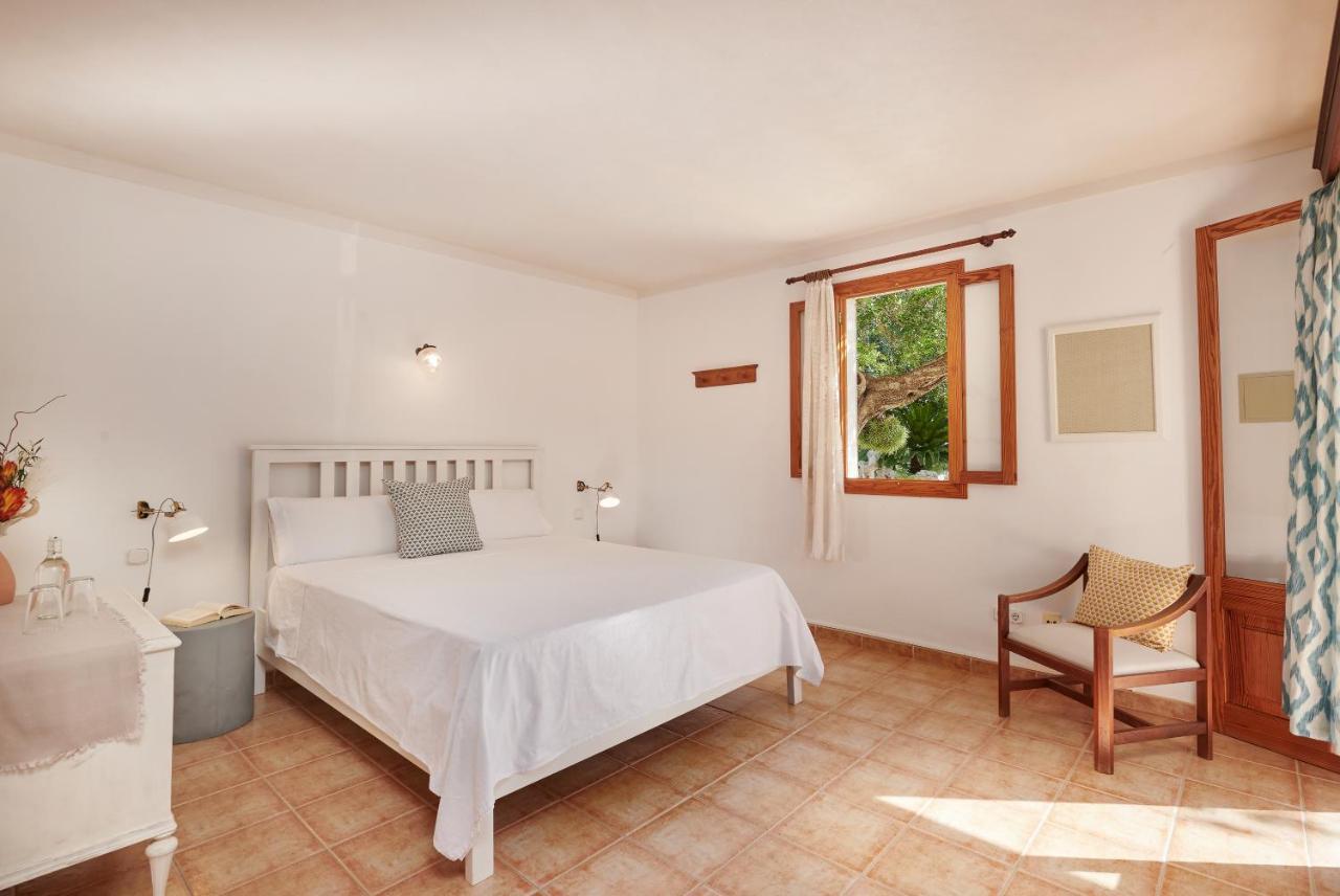 อโกรตูริสเม เปโรลา - สำหรับผู้ใหญ่เท่านั้น Guest House ยูคมายอร์ ภายนอก รูปภาพ