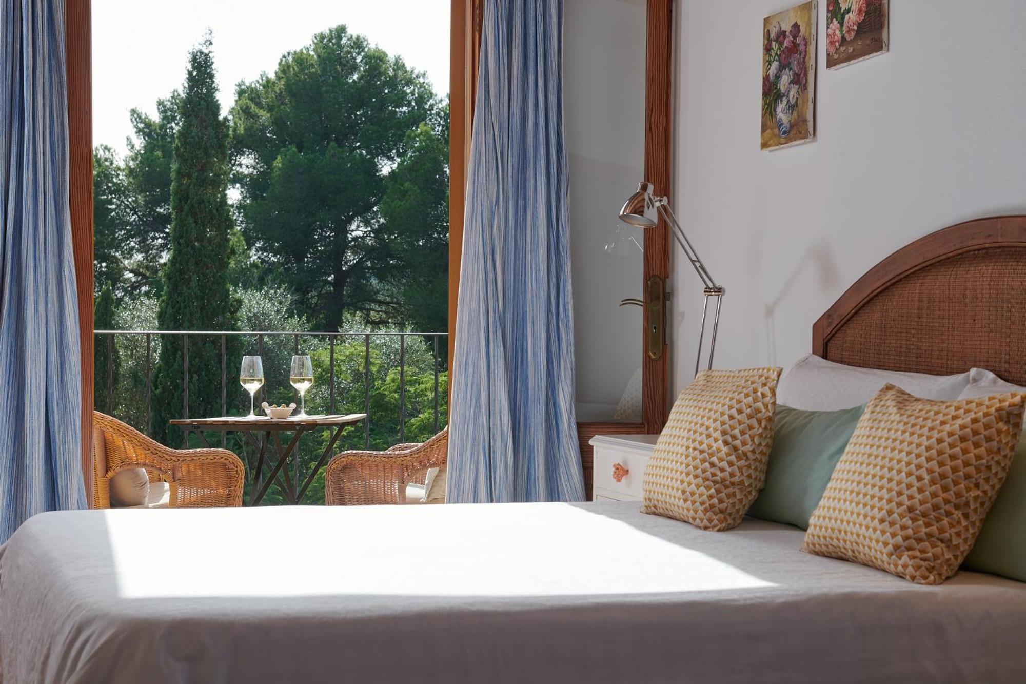 อโกรตูริสเม เปโรลา - สำหรับผู้ใหญ่เท่านั้น Guest House ยูคมายอร์ ภายนอก รูปภาพ